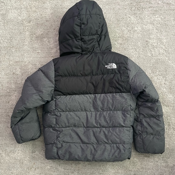 The North Face Kids' Charcoal and Black Puffer Jacket - Picture 2 of 5